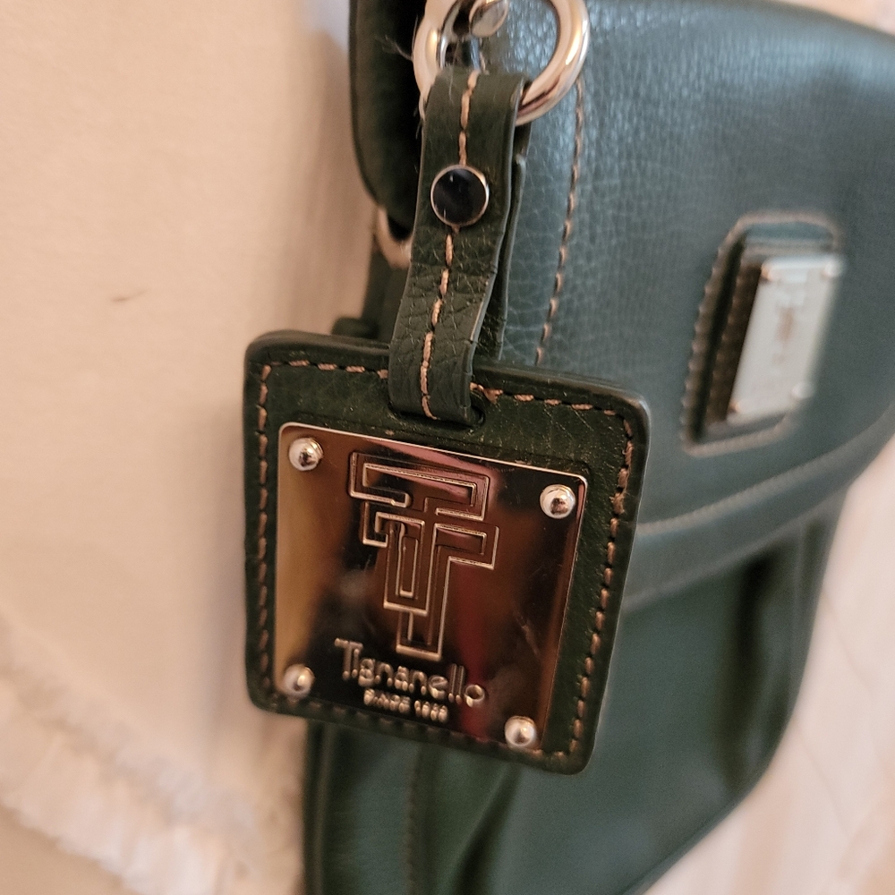 Tignanello Vintage Green Pebble Leather Crossbody - Picture 6 of 9